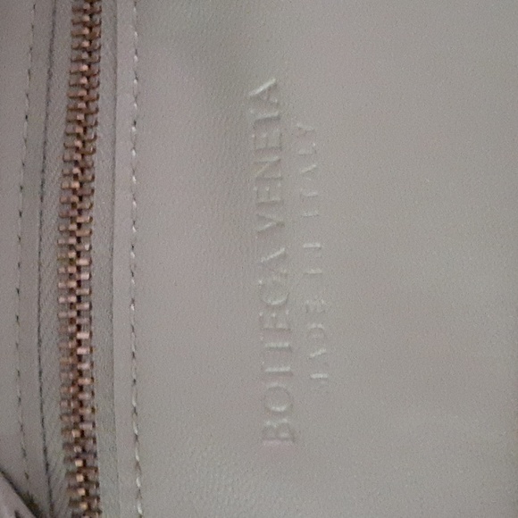Bottega Veneta Crossbody Bag - Picture 8 of 9